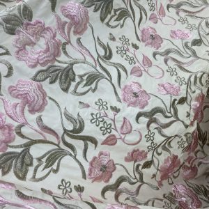 Tela Bordada Floral Beige