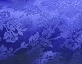 Damasco azul real tono sobre tono