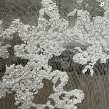 Tul con piedra y lentejuela. - Imagen 4