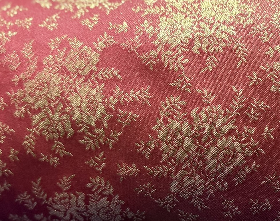 Damasco Carmesí Dorado Floral Menudo