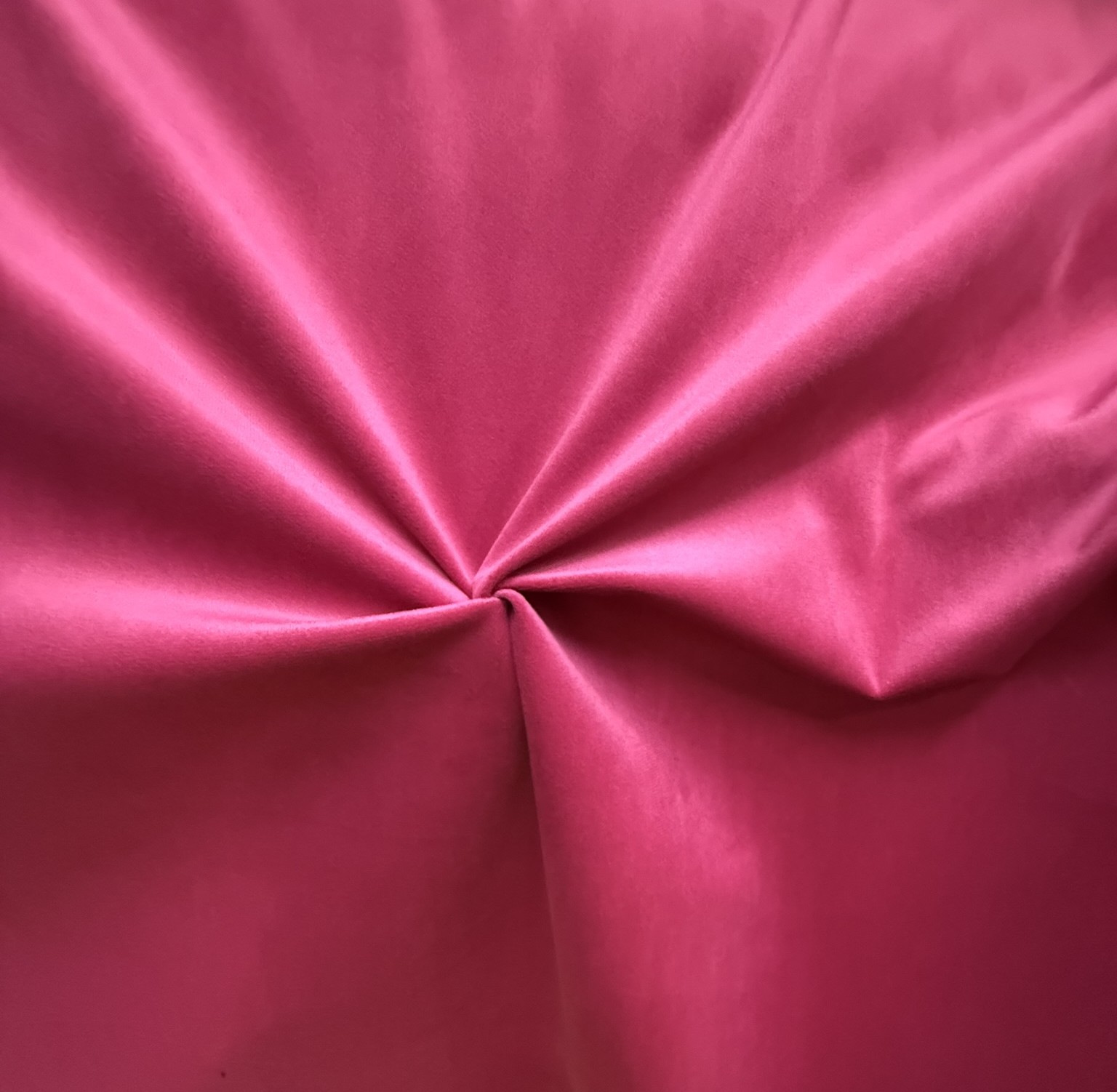 Terciopelo Fucsia Rubí