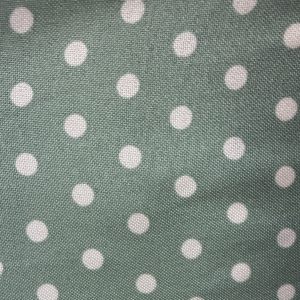 Tela de Flamenca Verde Oliva con Lunares Blancos