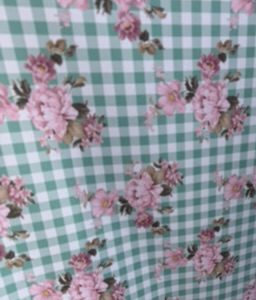 Tela de Flamenca Cuadro Vichy Verde Agua con Flores – Tejido Politecno